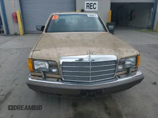 1987 Mercedes-Benz 300 SDL z VIN WDBCB25DXHA360279, wystawiony jako Copart lot #54090275 z przebiegiem 168 242 mil mil oraz Czysty tytuł • Clean title. Historia ofert i sprzedaży dostępna na DreamBid. Obrazek 5.
