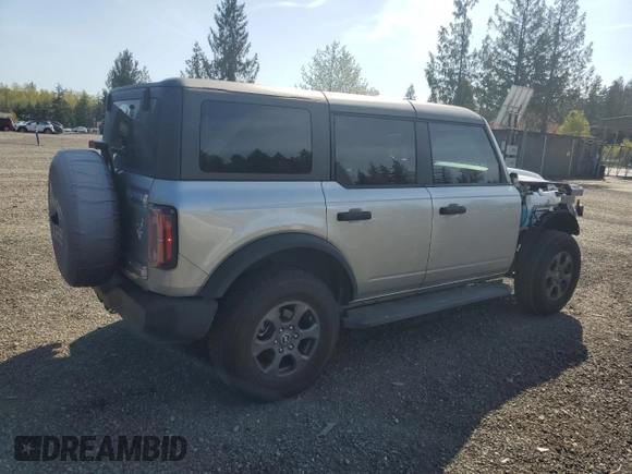 2023 Ford Bronco z VIN 1FMDE5BH9PLB49997, wystawiony jako Copart lot #53353975 z przebiegiem 17 338 mil mil oraz Szkoda całkowita • Salvage title. Historia ofert i sprzedaży dostępna na DreamBid. Obrazek 3.