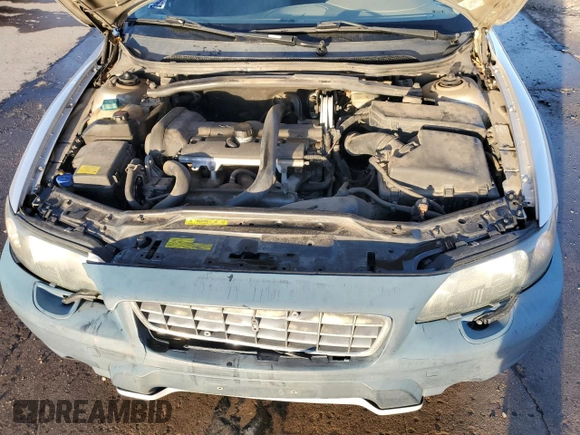 2003 Volvo V70 XC70 с VIN YV1SZ59H031102167, выставлен на аукционе Copart как лот 82382224 с пробегом 226 654 миль миль и Списание • Salvage title. История ставок и продаж доступна на DreamBid. Изображение 12.