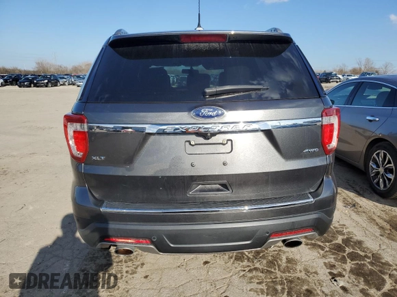 2018 Ford Explorer XLT with VIN 1FM5K8D89JGB05218, listed as a Copart auction lot 49949485 with 86,223 mi miles and Clean Title. Bid and sale history available at carsss.com. Image 6.