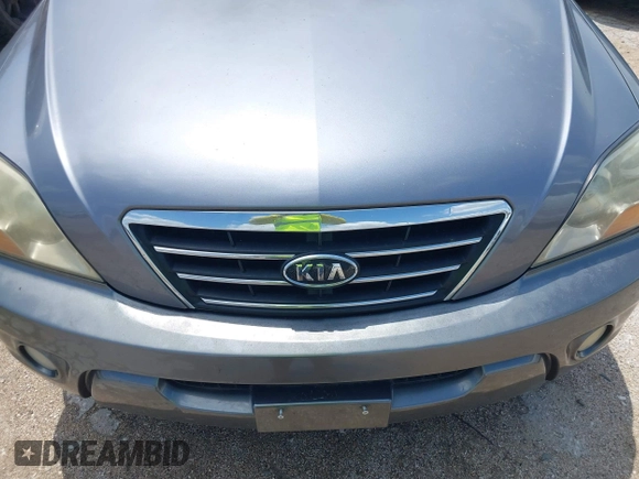 2007 Kia Sorento EX with VIN KNDJD736175693580, listed as a IAAI auction lot 42101625 with 230,030 mi miles and . Bid and sale history available at DreamBid. Image 6.