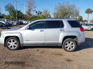 2017 GMC Terrain SLT z VIN 2GKALPEK0H6309702, wystawiony jako IAAI lot #41273773 z przebiegiem 124 650 mil mil oraz . Historia ofert i sprzedaży dostępna na DreamBid. Obrazek 14.