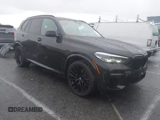 2022 BMW X5 sDrive40i with VIN 5UXCR4C08N9M23772, listed as a IAAI auction lot 41788369 with 33,198 mi miles. Bid and sale history available at carsss.com. Image 1.