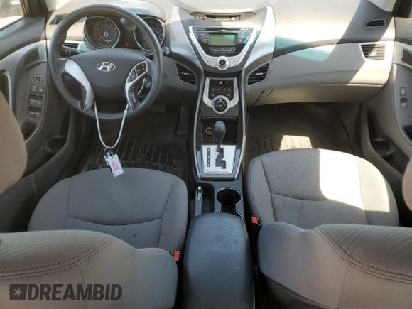 2013 Hyundai Elantra Limited z VIN 5NPDH4AE2DH160627, wystawiony jako Copart lot #52941655 z przebiegiem 133 048 mil mil oraz Nie do naprawy • Non repairable. Historia ofert i sprzedaży dostępna na DreamBid. Obrazek 8.