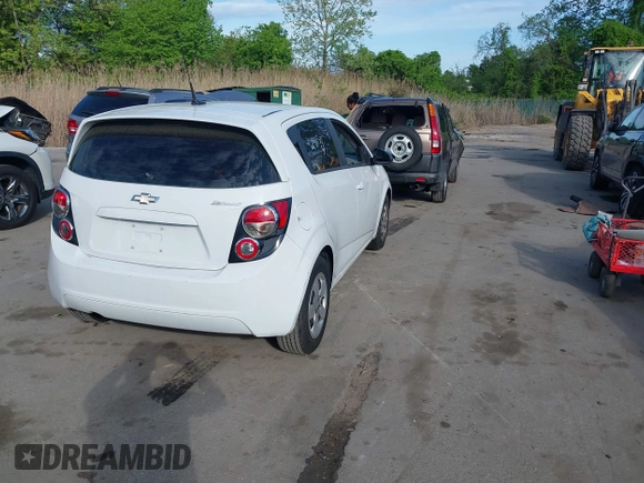 2013 Chevrolet Sonic LS with VIN 1G1JA6SH8D4130347, listed as a IAAI auction lot 42146150 with 144,120 mi miles and . Bid and sale history available at DreamBid. Image 4.