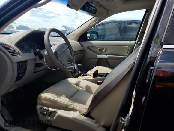 2006 Volvo XC90 2.5L Turbo with VIN YV4CY592661256828, listed as a Copart auction lot 73876354 with Not Provided miles and Non Repairable. Bid and sale history available at carsss.com. Image 7.