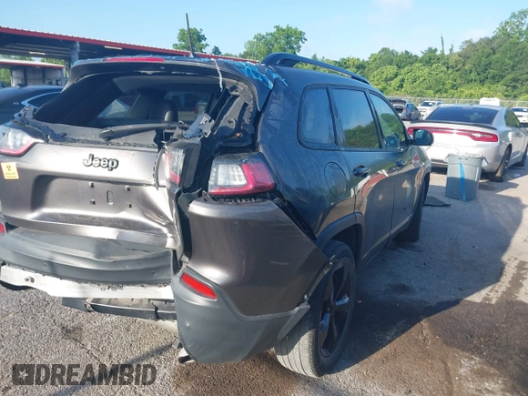 2019 Jeep Cherokee Latitude Plus with VIN 1C4PJLLN9KD303312, listed as a IAAI auction lot 42224128 with 67,139 mi miles and . Bid and sale history available at DreamBid. Image 4.