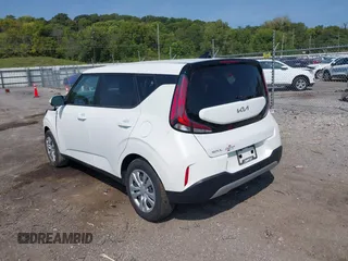 2023 Kia Soul LX with VIN KNDJ23AU2P7215902, listed as a IAAI auction lot 40337743 with 13,896 mi miles and . Bid and sale history available at DreamBid. Image 3.