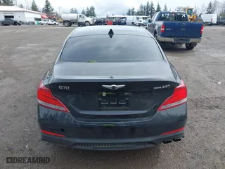 2020 Genesis G70 2.0T with VIN KMTG44LAXLU062079, listed as a IAAI auction lot 41913591 with 24,556 mi miles. Bid and sale history available at carsss.com. Image 16.