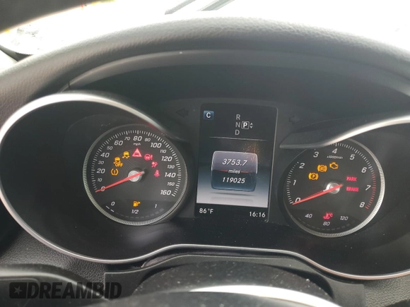2015 Mercedes-Benz C 300 Luxury with VIN 55SWF4KB8FU089940, listed as a Copart auction lot 57107475 with 119,025 mi miles and Salvage title. Bid and sale history available at DreamBid. Image 9.