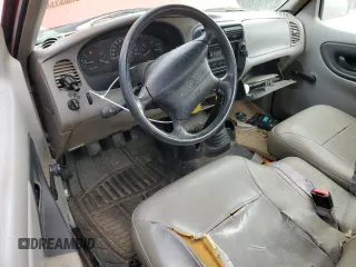 2000 Mazda B-Series Truck SX with VIN 4F4YR12V4YTM14908, listed as a Copart auction lot 47503225 with 113,324 mi miles and Clean Title. Bid and sale history available at DreamBid. Image 8.