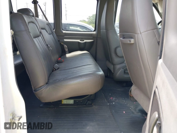 2020 Chevrolet Express Passenger LS с VIN 1GAZGNFG0L1242167, выставлен на аукционе IAAI как лот 42449725 с пробегом 36 919 миль миль и . История ставок и продаж доступна на DreamBid. Изображение 8.