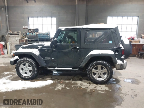 2017 Jeep Wrangler Sport with VIN 1C4AJWAG7HL606695, listed as a IAAI auction lot 41520359 with 112,926 mi miles and . Bid and sale history available at DreamBid. Image 14.