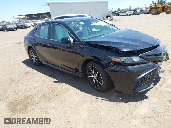 2023 Toyota Camry SE with VIN 4T1G11AK1PU800063, listed as a IAAI auction lot 42121633 with 41,572 mi miles. Bid and sale history available at carsss.com. Image 1.