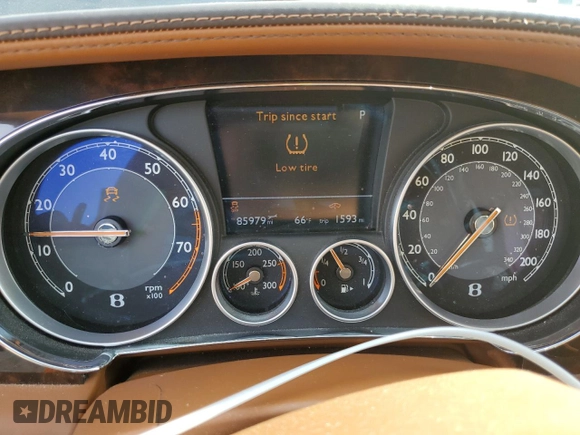 2015 Bentley Flying Spur with VIN SCBEC9ZA1FC049618, listed as a Copart auction lot 83489764 with 85,979 mi miles and Salvage title. Bid and sale history available at DreamBid. Image 9.