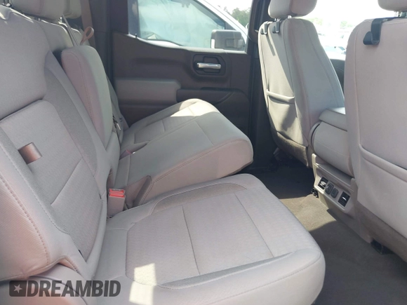 2021 Chevrolet Silverado 1500 LT z VIN 1GCUYDED4MZ240179, wystawiony jako IAAI lot #42151611 z przebiegiem 122 521 mil mil oraz . Historia ofert i sprzedaży dostępna na DreamBid. Obrazek 8.