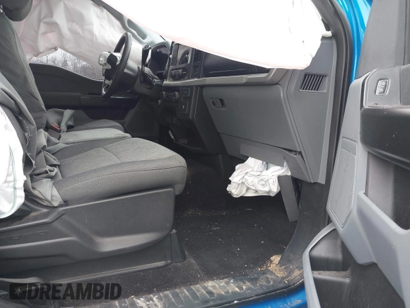 2021 Ford F-150 XL with VIN 1FTMF1EB3MKF07453, listed as a IAAI auction lot 42050992 with 26,398 mi miles and . Bid and sale history available at DreamBid. Image 5.