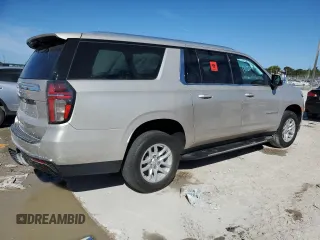 2021 Chevrolet Suburban LT z VIN 1GNSCCKD0MR313964, wystawiony jako Copart lot #47876455 z przebiegiem 30 213 mil mil oraz Szkoda całkowita • Salvage title. Historia ofert i sprzedaży dostępna na DreamBid. Obrazek 3.