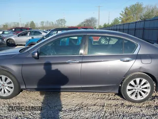 2013 Honda Accord Sdn EX-L with VIN 1HGCR2F80DA098234, listed as a IAAI auction lot 42074052 with 183,567 mi miles. Bid and sale history available at carsss.com. Image 15.