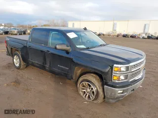 2015 Chevrolet Silverado 1500 LT with VIN 3GCUKREC6FG234389, listed as a IAAI auction lot 41008340 with 120,718 mi miles. Bid and sale history available at carsss.com. Image 1.