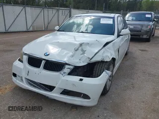 2006 BMW 3 Series 325i with VIN WBAVB175X6NK31827, listed as a IAAI auction lot 41920464 with 174,885 mi miles and . Bid and sale history available at DreamBid. Image 6.