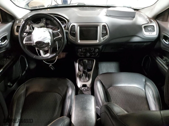 2018 Jeep Compass Latitude with VIN 3C4NJDBBXJT131899, listed as a Copart auction lot 47245295 with NaN miles and Salvage Title. Bid and sale history available at carsss.com. Image 8.