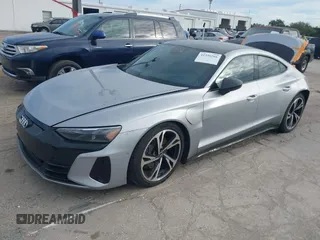 2022 Audi e-tron GT Prestige z VIN WAUEJBFW7N7001491, wystawiony jako IAAI lot #41356266 z przebiegiem 42 738 mil mil oraz . Historia ofert i sprzedaży dostępna na DreamBid. Obrazek 2.