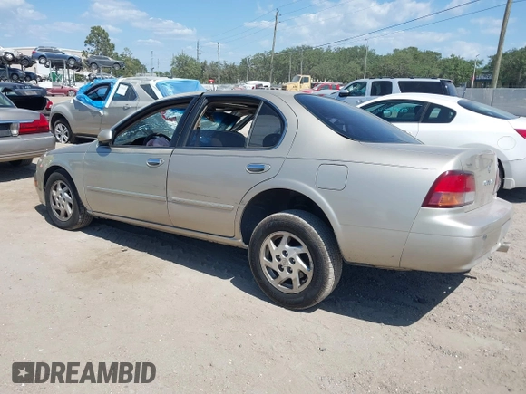 1999 Nissan Maxima GXE z VIN JN1CA21A8XT109136, wystawiony jako IAAI lot #42180758 z przebiegiem 136 876 mil mil oraz . Historia ofert i sprzedaży dostępna na DreamBid. Obrazek 3.