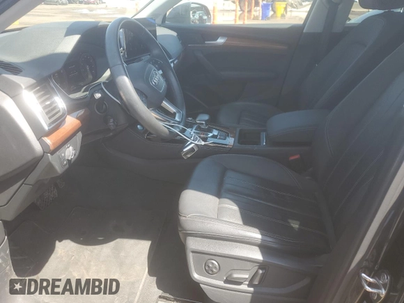 2021 Audi Q5 Premium Plus with VIN WA1BAAFY8M2118102, listed as a Copart auction lot 61657375 with 22,827 mi miles and Salvage title. Bid and sale history available at DreamBid. Image 7.