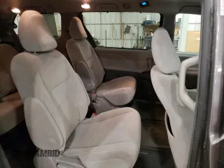 2016 Toyota Sienna LE with VIN 5TDJK3DC5GS146048, listed as a Copart auction lot 69964964 with 133,935 mi miles and Salvage Title. Bid and sale history available at carsss.com. Image 11.