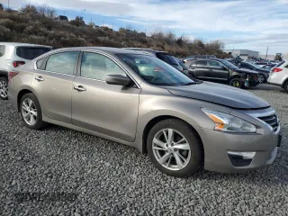 2014 Nissan Altima 2.5 with VIN 1N4AL3AP3EN236747, listed as a Copart auction lot 78548754 with 145,627 mi miles and Salvage Title. Bid and sale history available at carsss.com. Image 4.