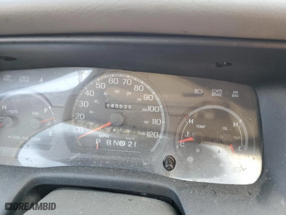 2005 Ford Crown Victoria LX with VIN 2FAFP74W85X121659, listed as a Copart auction lot 44399655 with 145,525 mi miles and Salvage Title. Bid and sale history available at carsss.com. Image 9.