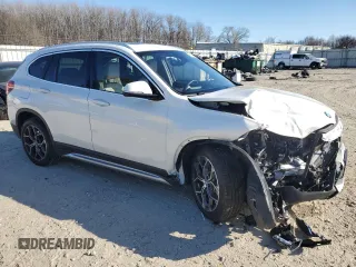 2021 BMW X1 xDrive28i with VIN WBXJG9C07M5U27350, listed as a Copart auction lot 48637295 with 22,202 mi miles and Salvage Title. Bid and sale history available at carsss.com. Image 4.