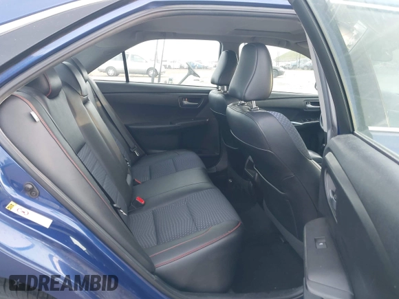 2015 Toyota Camry XLE with VIN 4T1BF1FK3FU938285, listed as a IAAI auction lot 42055997 with 140,636 mi miles. Bid and sale history available at carsss.com. Image 8.