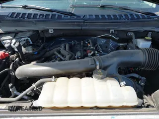 2024 Ford Expedition XLT with VIN 1FMJU1H83REA52243, listed as a IAAI auction lot 42510742 with 33,284 mi miles and . Bid and sale history available at DreamBid. Image 10.