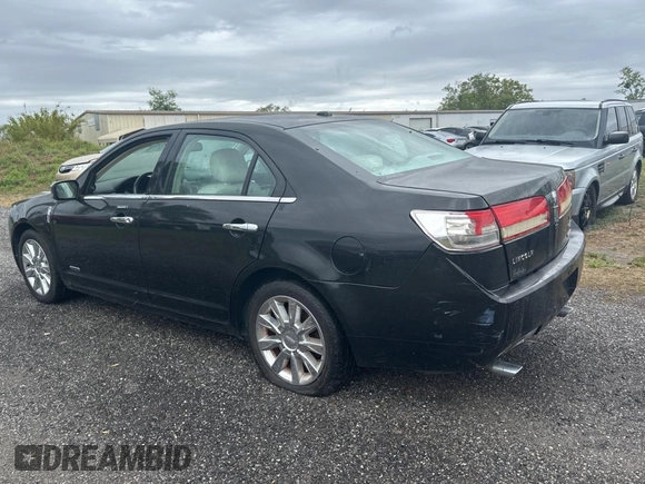 2011 Lincoln MKZ Hybrid with VIN 3LNDL2L33BR759329, listed as a Copart auction lot 48201335 with 131,927 mi miles and Clean Title. Bid and sale history available at carsss.com. Image 3.