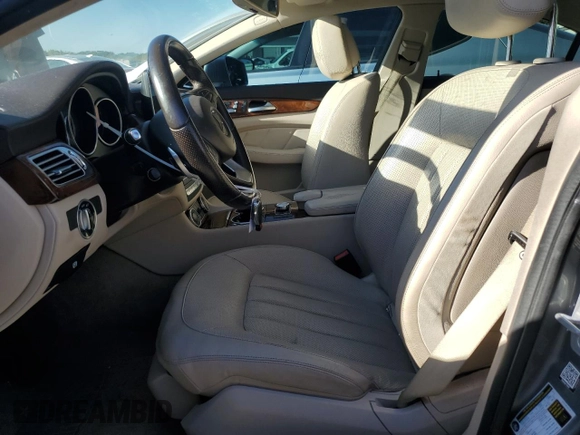 2015 Mercedes-Benz CLS-Class CLS 400 with VIN WDDLJ6FB3FA134063, listed as a Copart auction lot 71047323 with 99,899 mi miles. Bid and sale history available at carsss.com. Image 7.