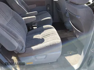 2002 Toyota Sienna LE with VIN 4T3ZF13C52U450825, listed as a IAAI auction lot 41604636 with 179,495 mi miles. Bid and sale history available at carsss.com. Image 8.