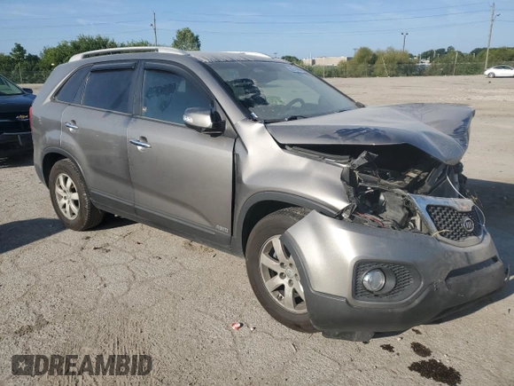 2012 Kia Sorento LX with VIN 5XYKTDA62CG228798, listed as a Copart auction lot 68251484 with 118,618 mi miles and Salvage Title. Bid and sale history available at carsss.com. Image 4.