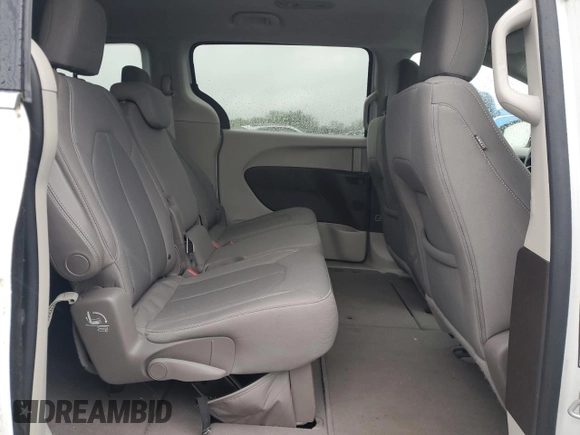 2017 Chrysler Pacifica Touring with VIN 2C4RC1DG8HR695034, listed as a Copart auction lot 55077695 with 113,430 mi miles and Salvage Title. Bid and sale history available at DreamBid. Image 11.
