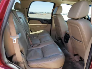 2007 Chevrolet Tahoe LT z VIN 1GNFC13037J277398, wystawiony jako Copart lot #56033605 z przebiegiem 196 490 mil mil oraz Szkoda całkowita • Salvage title. Historia ofert i sprzedaży dostępna na DreamBid. Obrazek 11.
