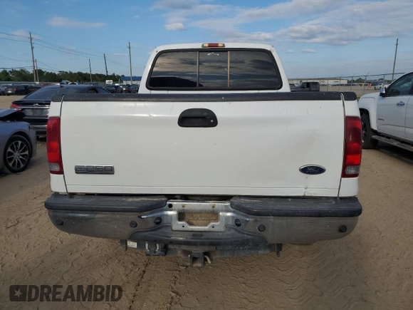 2005 Ford F-250 XL with VIN 1FTSW20P05EB90232, listed as a Copart auction lot 70443234 with 247,353 mi miles and Salvage Title. Bid and sale history available at DreamBid. Image 6.