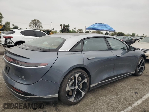 2025 Lucid Air Touring z VIN 50EA1TEA6SA006821, wystawiony jako Copart lot #53298645 z przebiegiem 470 mil mil oraz Szkoda całkowita • Salvage title. Historia ofert i sprzedaży dostępna na DreamBid. Obrazek 3.