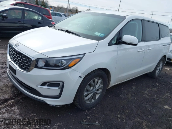 2021 Kia Sedona LX with VIN KNDMB5C13M6668648, listed as a IAAI auction lot 41785324 with 52,301 mi miles. Bid and sale history available at carsss.com. Image 17.