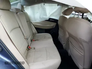 2015 Subaru Legacy 2.5i Premium with VIN 4S3BNBC60F3005888, listed as a Copart auction lot 62510433 with 107,932 mi miles. Bid and sale history available at carsss.com. Image 10.