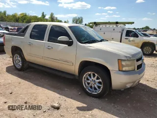 2007 Chevrolet Avalanche LT w/2LT with VIN 3GNEC12J87G175778, listed as a Copart auction lot 72176374 with 218,302 mi miles and Salvage Title. Bid and sale history available at carsss.com. Image 4.
