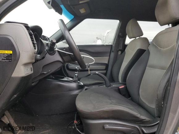 2014 Kia Soul with VIN KNDJN2A29E7002149, listed as a Copart auction lot 51018185 with 134,497 mi miles and Salvage Title. Bid and sale history available at carsss.com. Image 7.