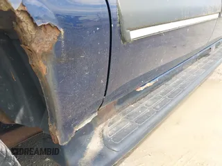 2002 Chevrolet Suburban LT z VIN 1GNFK16Z22J200124, wystawiony jako IAAI lot #42270704 z przebiegiem 218 478 mil mil oraz . Historia ofert i sprzedaży dostępna na DreamBid. Obrazek 14.