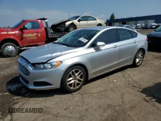 2015 Ford Fusion SE with VIN 3FA6P0H74FR143331, listed as a Copart auction lot 62594695 with 157,929 mi miles and Salvage title. Bid and sale history available at DreamBid. Image 1.