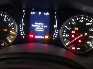 2017 Jeep Renegade Sport z VIN ZACCJBAB5HPF90613, wystawiony jako IAAI lot #42566902 z przebiegiem 172 923 mil mil oraz . Historia ofert i sprzedaży dostępna na DreamBid. Obrazek 15.